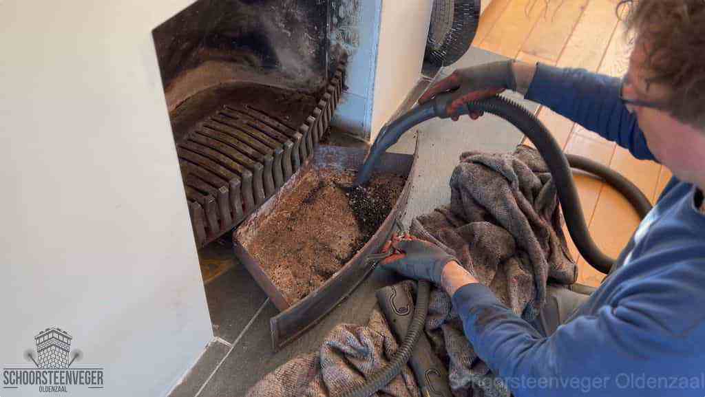 Prijs schoorsteenvegen Oldenzaal schouw reinigen Prijs schoorsteenvegen Oldenzaal schouw reinigen